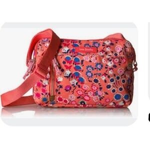 Vera Bradley Lighten Up On The Horizon Coral Meadow Crossbody